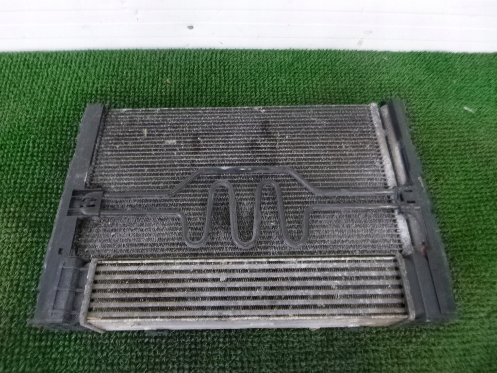 фото №4, Bmw e87 e90 2.0d радиатор комплект woda кондиционер оригинальный номер