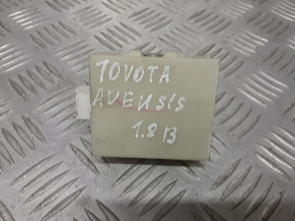 фото №1, Блок керування модуль замка центрального avensis t25