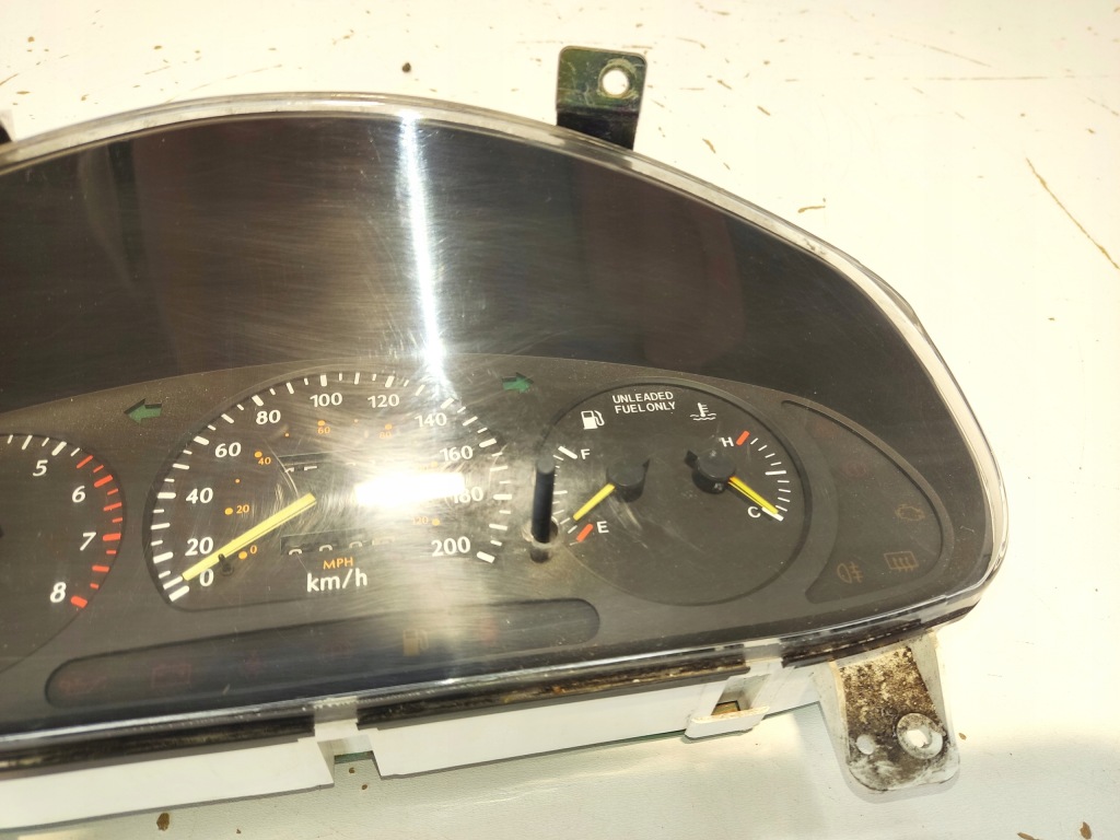 фото №5, Kia sportage i 2.0 8v 94-02 счетчик приборы