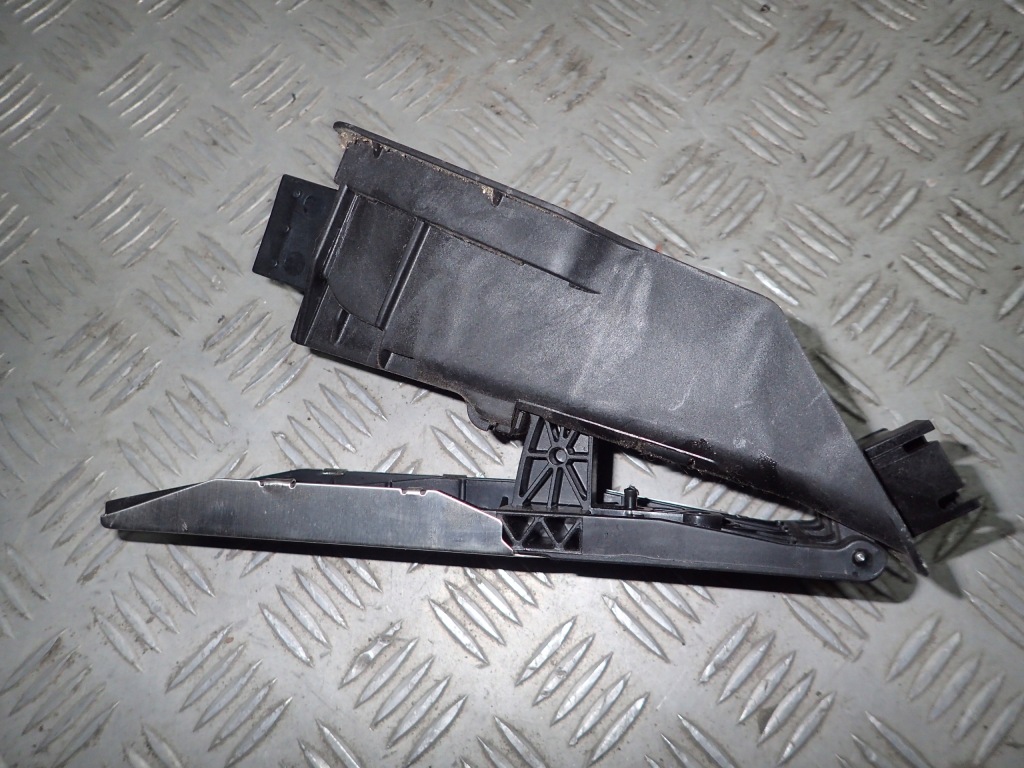 Alfa romeo giulia qv 2.9 lift педаль газу накладка Ціна