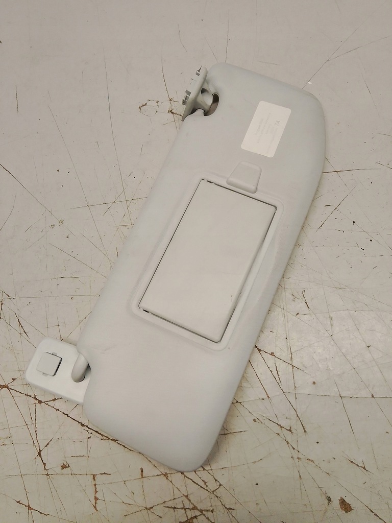 фото №1, Peugeot 2008 20r козирок захист сонцезахисна козирок водія