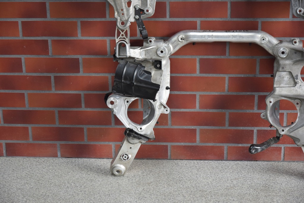 фото №5, Подрамник подрамник подрамник подрамник bmw 5 g30 g31 7 g11 g12 8 g14 g15 g16 4x4