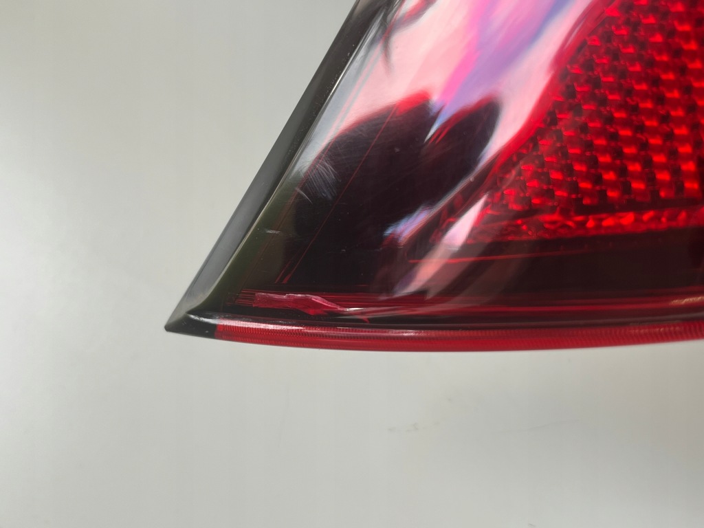 фото №9, Лампа левая задняя nissan micra k14