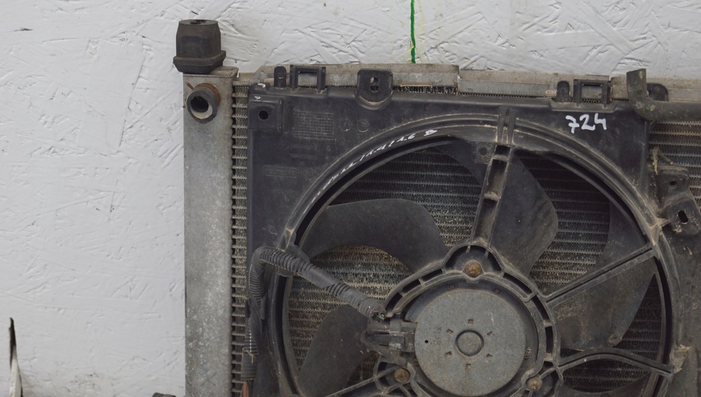 фото №4, Renault clio iii радиатор вентилятор 1.2 1.4