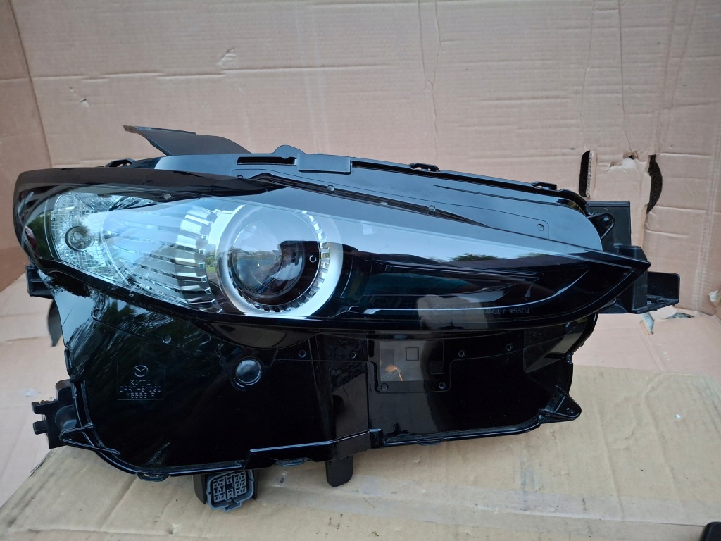 Купить Mazda cx-30 21r фара правая передняя правый  перед led dfr7-51030