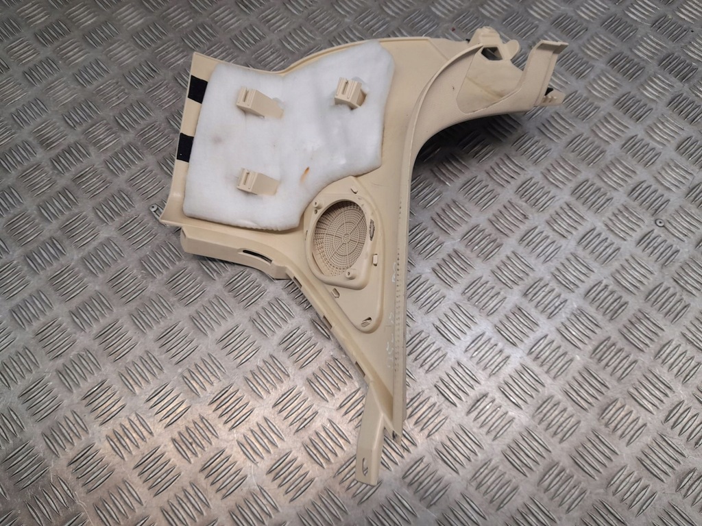 фото №6, Audi q5 sq5 2014 задняя сторона правая защита средняя стойка / c