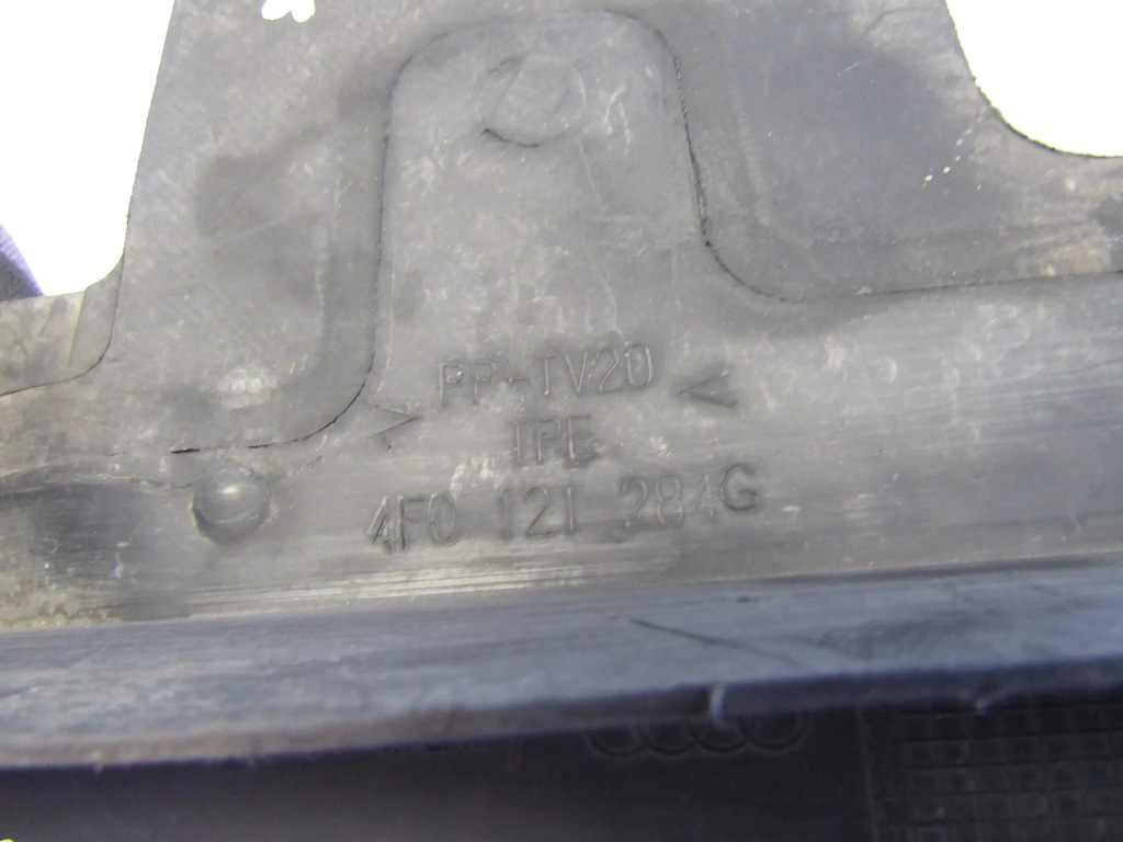 фото №8, Audi a6 c6 воздуховод воздуха 4f0121284g