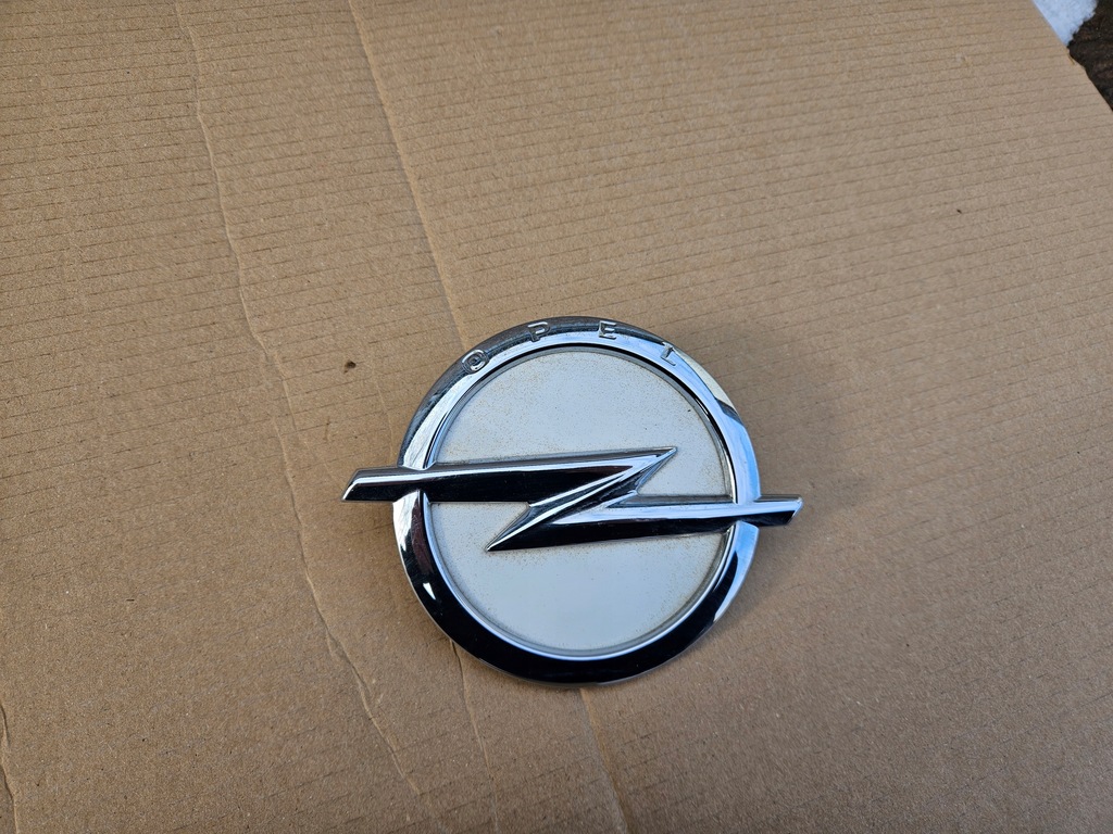 фото №1, Opel insignia b ii значок замок крышки задняя