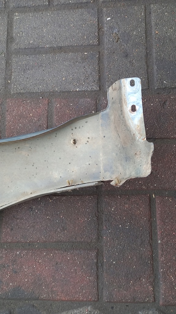 фото №7, Крыло правый перед mazda tribute 01r