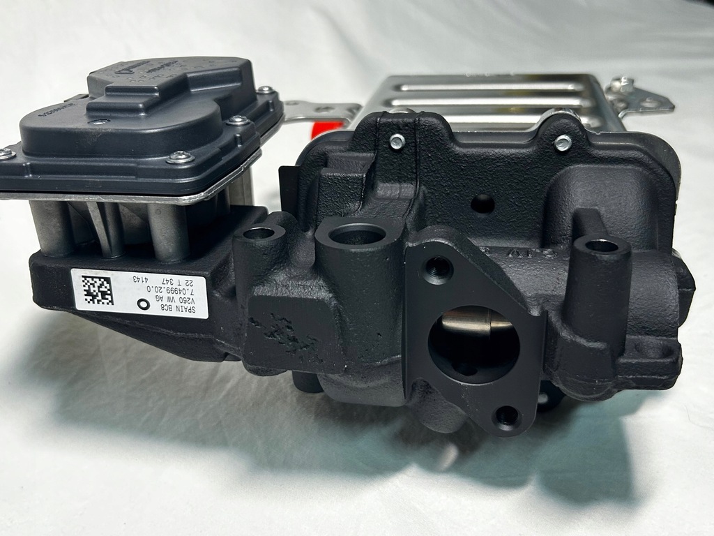 фото №12, Оригінальний номер nowa радіатор вихлопних газів egr vw t6 2.0 tdi / man tge 04l131512cf 04l131512t