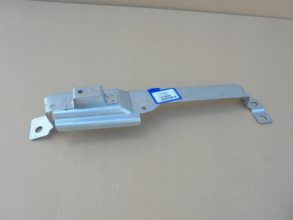 фото №1, Напрямна крила volvo xc60 ii ліва перед