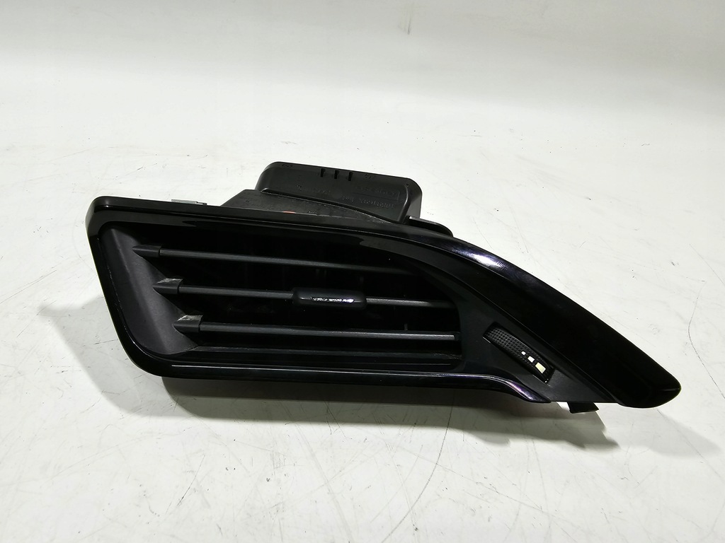 фото №1, Решётка обдув левая peugeot 208 i #1709