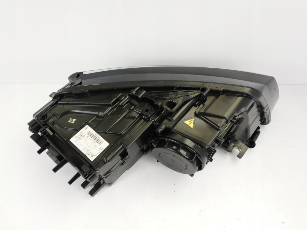 Audi a8 d4 4h фара левая ксенон поворотная в Украине