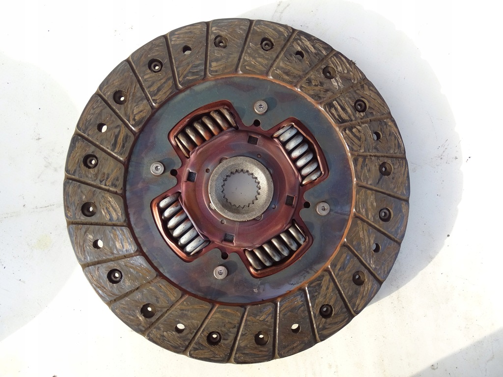 фото №6, Сцепление диск прижим toyota corolla verso ii e12 1.8 vvti