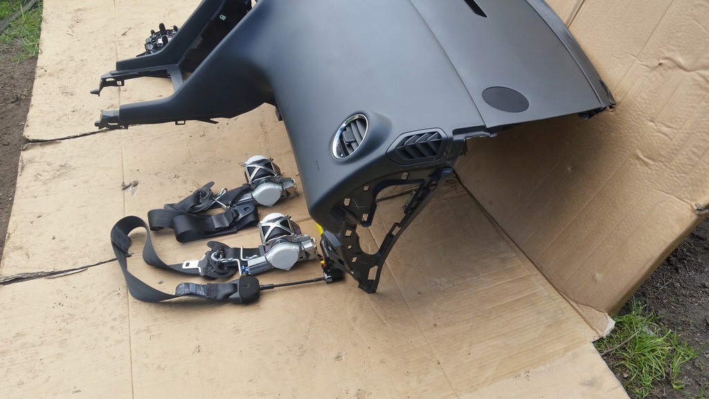 фото №7, Peugeot 5008 i консоль панель приладів подушка безпеки ремені