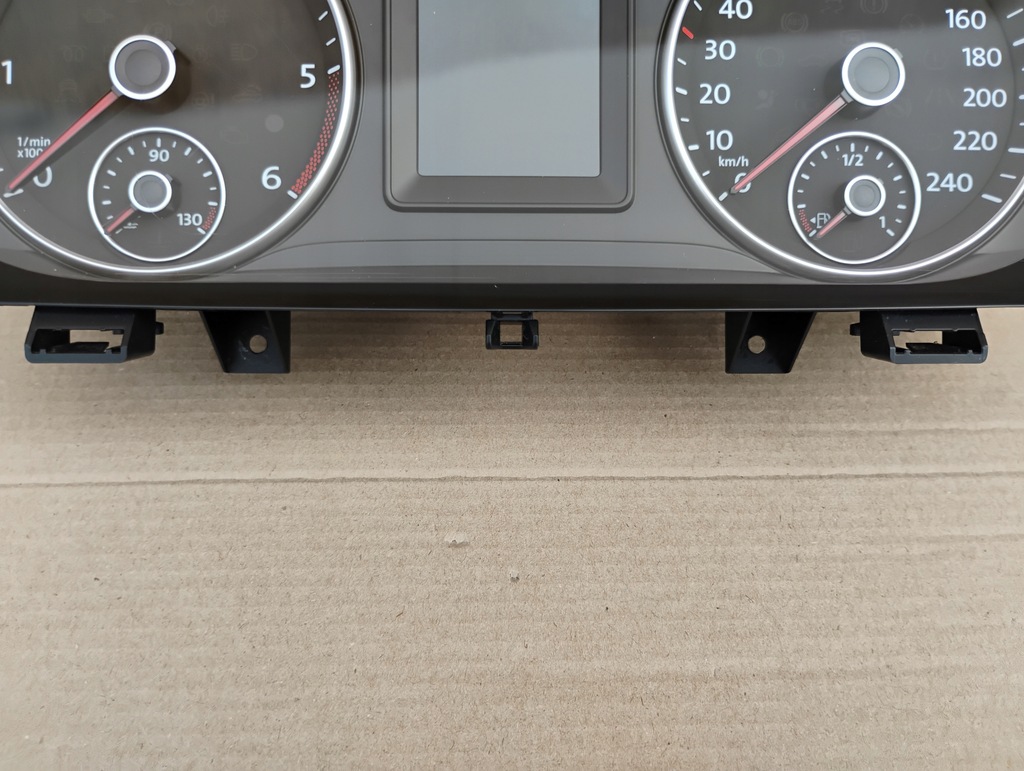 фото №12, Vw caddy iv 2k5 15-20 счетчик приборы 2k5920866e europa оригинал оригинальный номер