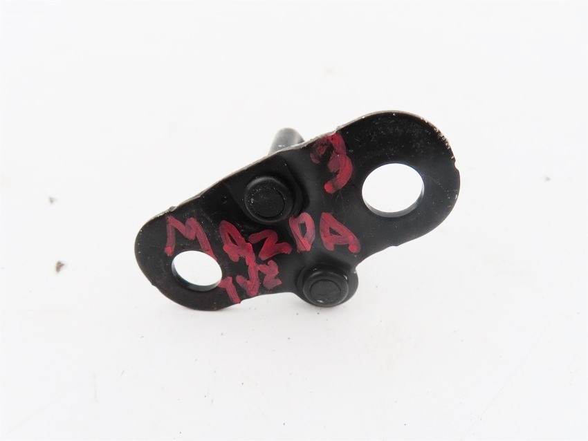 фото №2, Засов задний крышки mazda 3 iii 2013-2018 rok