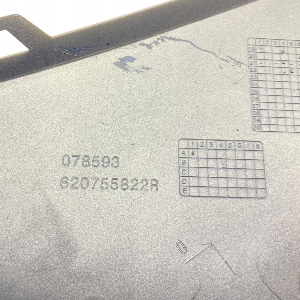 Решітка молдинг бампера ліва renault megane iv rs-line рестайлінг  620755822r Оригінал