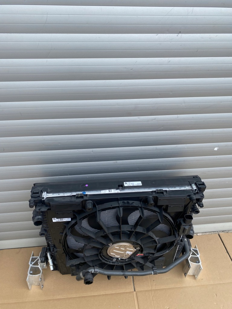 фото №10, Bmw x3 x4 g01 g02 lift pas передний усилитель балка радиатор 2.0i ideał