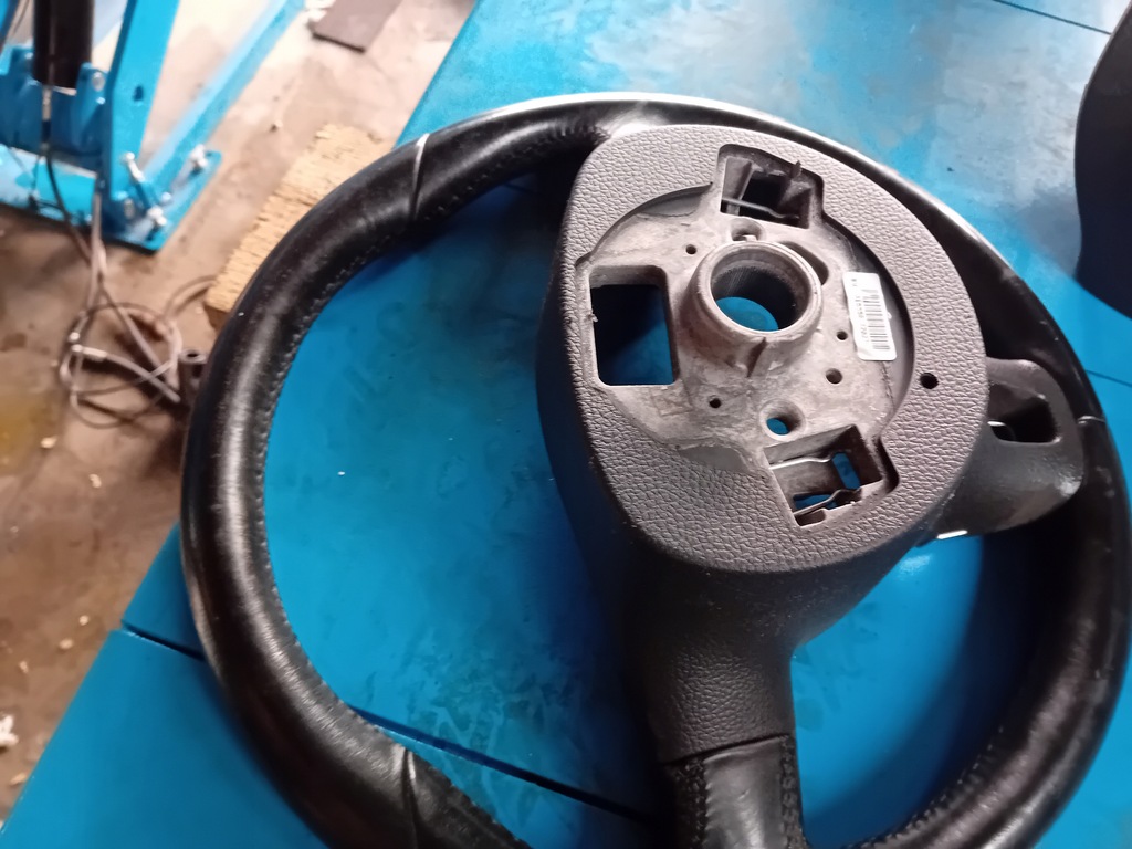 фото №11, Повітропровід триспицева multi шкіра vw passat cc b7 3c8419091k з подушка безпеки