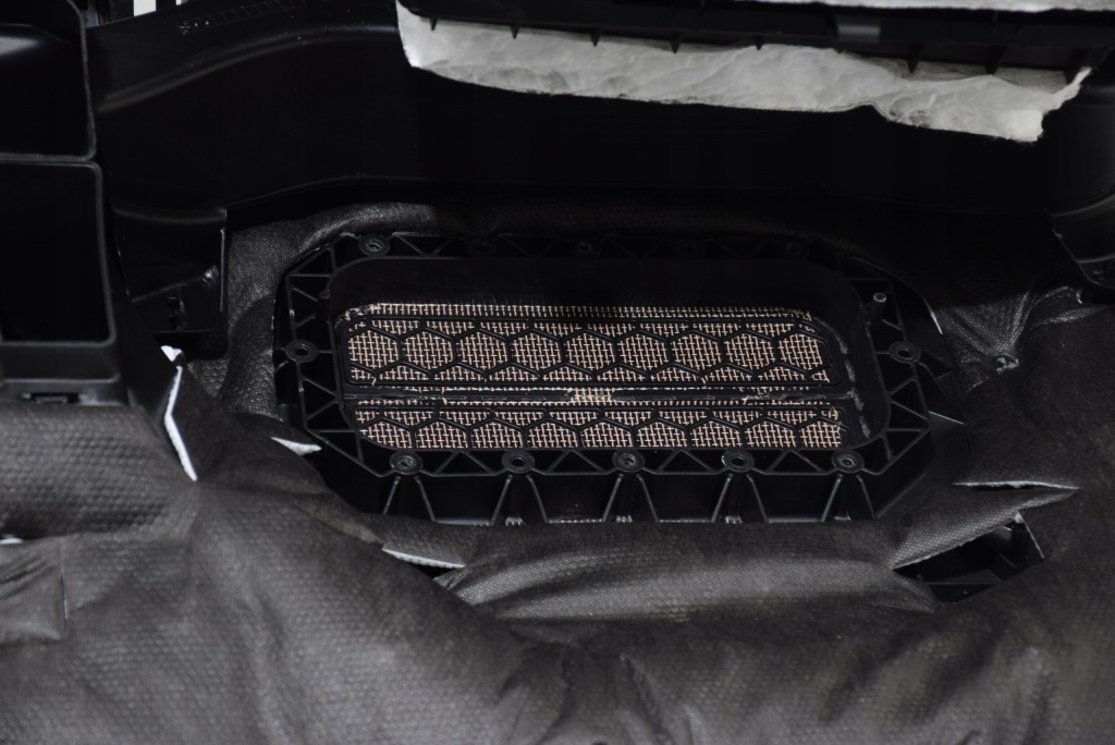 фото №13, Bmw 2 f45 f46 приборная панель приборная консоль оригинал sensatec hud hifi mpakiet