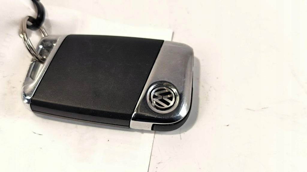 фото №2, Ключ volkswagen passat b8