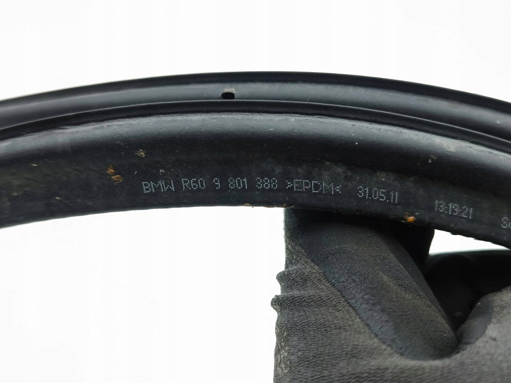 фото №13, Mini cooper countryman r60 2011 прокладка крышки багажника 9801388