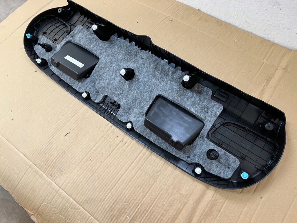 фото №11, Hyundai i20 ii 5d обивка крышки багажника orygin