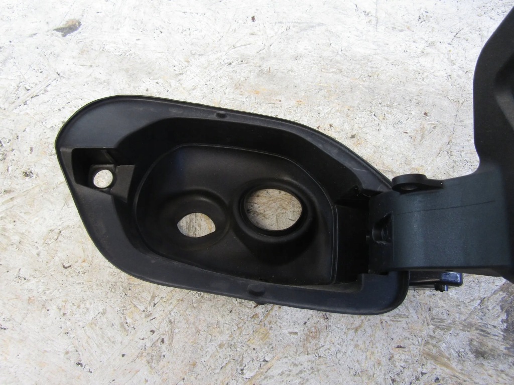 Vw passat b8 kombi крышка заливной топлива 3g9809117 Киев