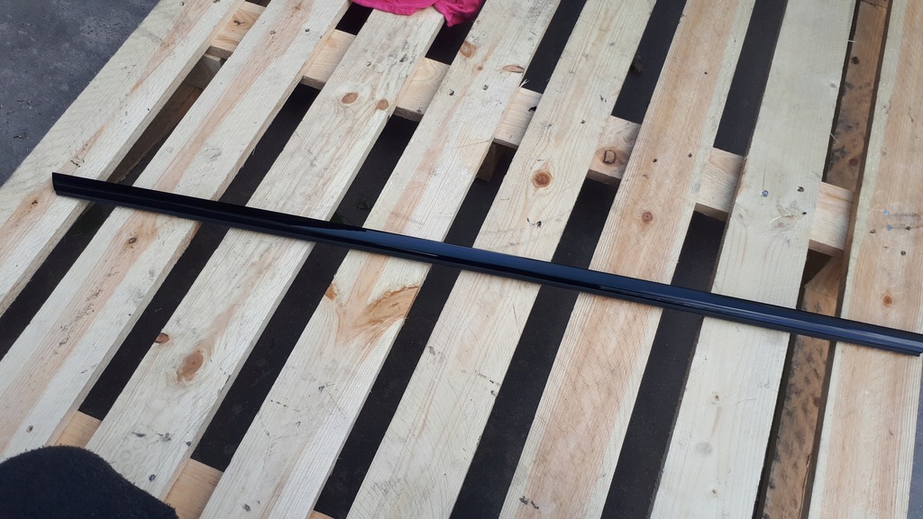 фото №1, A4 b9 8w s4 молдинг стекло дверь sline левый задняя