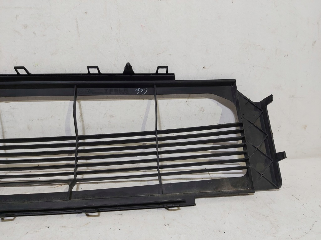 фото №6, Решітка середня w бампер перед tesla s lift