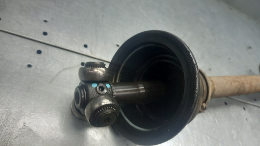 фото №6, Приводной вал правая перед renault scenic i lift 1.9dci 01r kombi