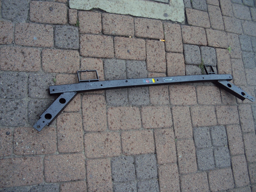 фото №1, Pas передний балка усилитель volvo v60 2019