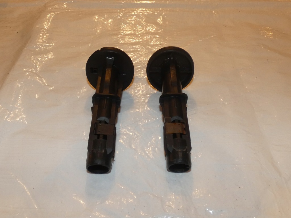 фото №6, Peugeot 308 t9 ii кронштейн подголовник перед сиденье