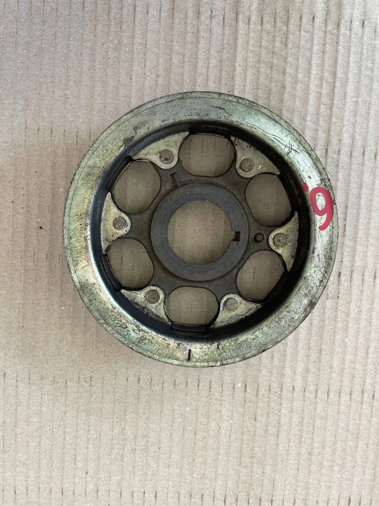 фото №8, Toyota corolla 2.0 td d-4d 1ad колесо насос радіатор egr датчик 05r.