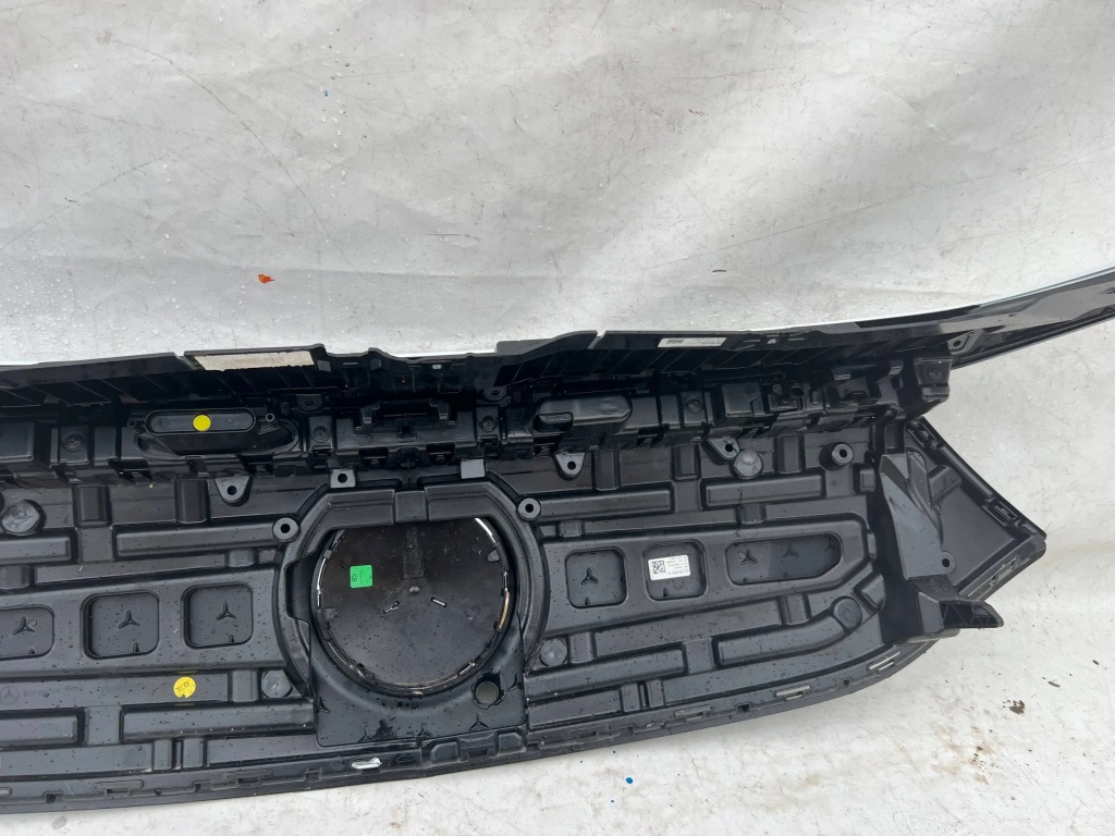 фото №11, Решітка радіатора решітка радіатора mercedes eqa 2021 a243 w243 бампер