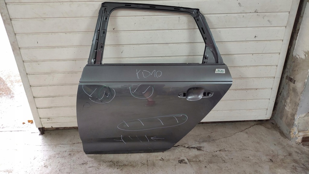 фото №2, Audi a4 b9 дверь левый задняя