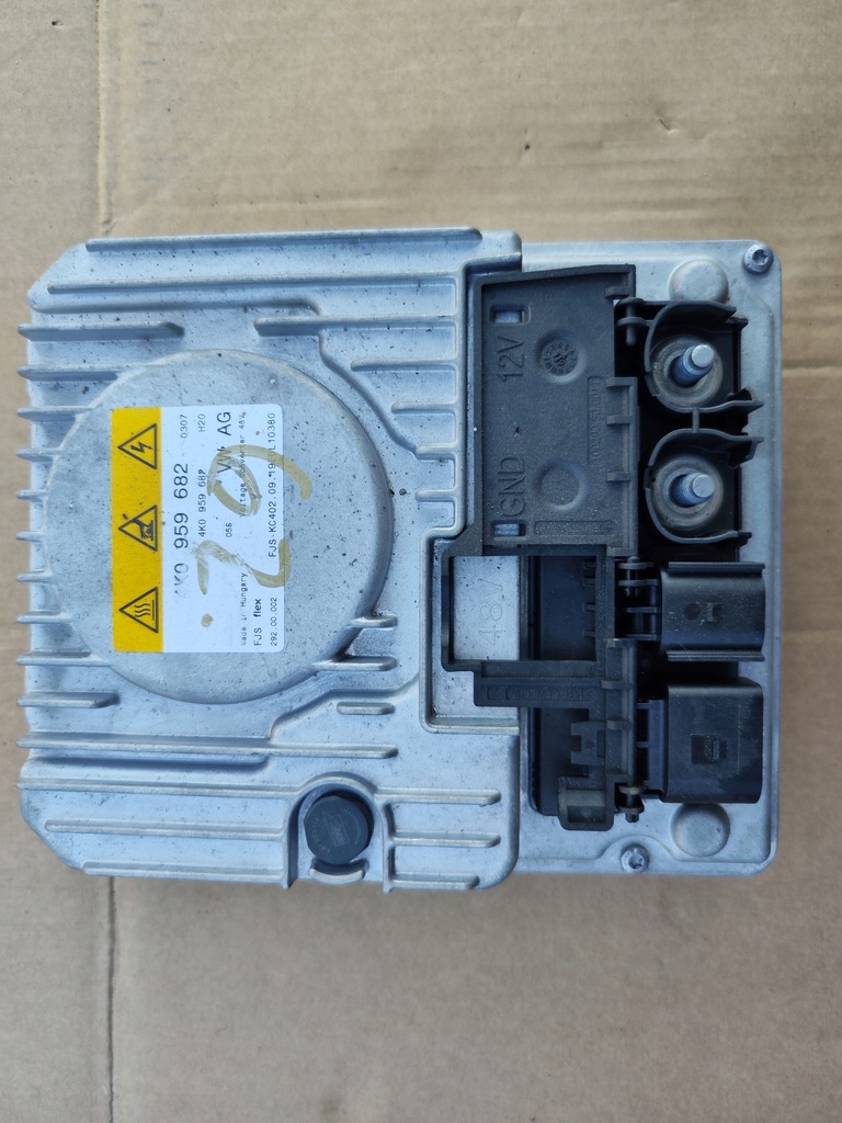 фото №1, Преобразователь напряжения porsche cayenne 9y 4k0959682