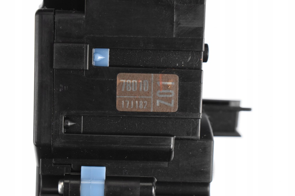 фото №5, Переключатель комбинированный переключатели 17f744 lexus nx i rx