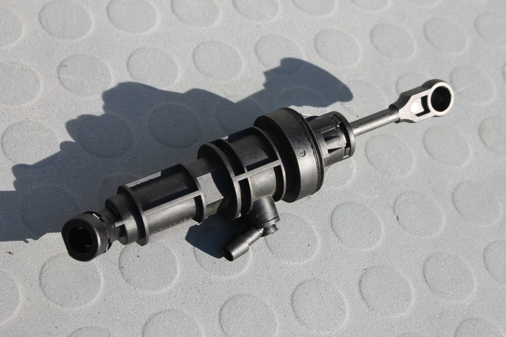 фото №1, Помпа педали сцепления outlander ii 2.2 di-d 06-12