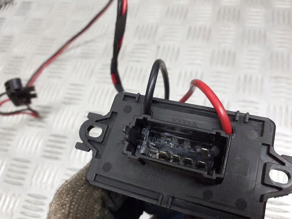 фото №3, Резистор резистор вентилятор renault clio iii