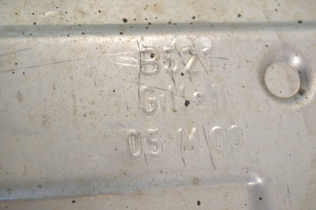 Гаситель конечный левая выхлоп mercedes w211 e350 3,5b 2114911001 с Разборки