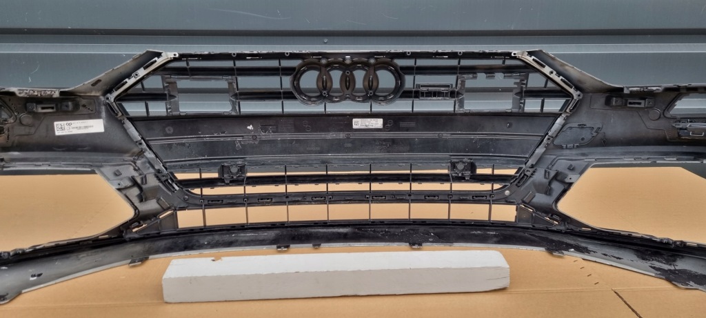 фото №11, Audi a7 4k8 s-line 18- бампер перед оригинал e182