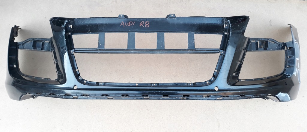фото №1, Audi r8 420 07-10 бампер перед передний