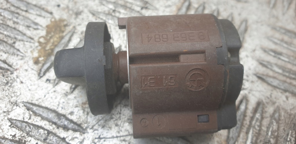 Купити Bmw e39 вимикач перемикач світла 8363684