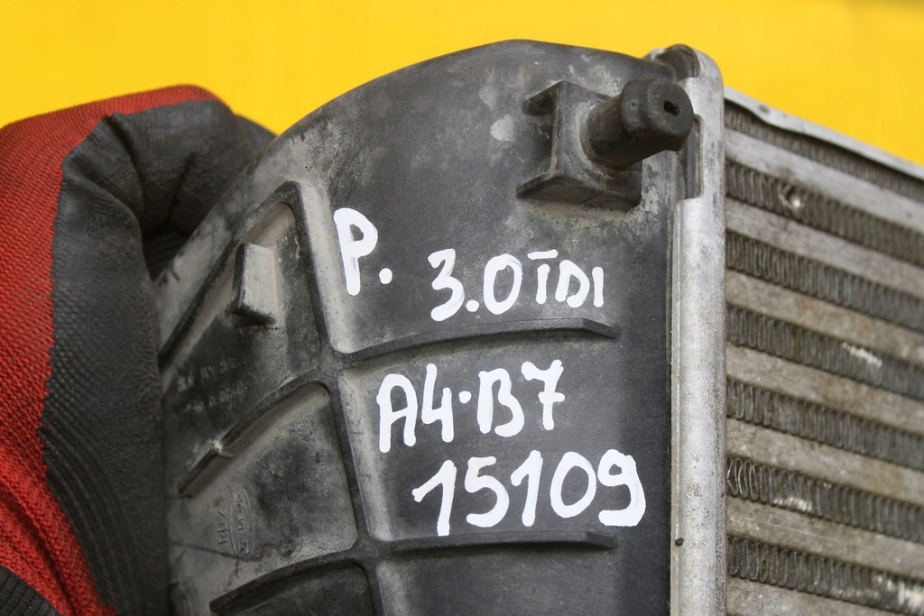 фото №10, Радіатор інтеркулер a4 b7 8e0145806l 3.0 tdi