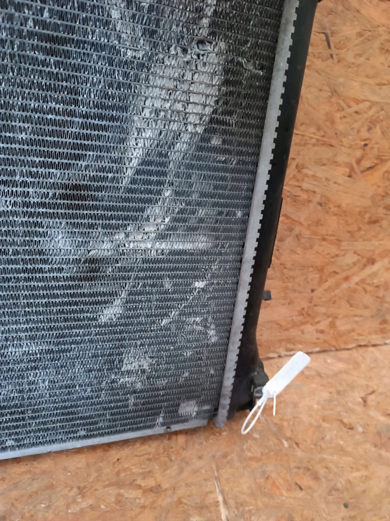 Радиатор воды dodge charger challenger 15- 6.4 v8 srt 1007742aa Цена