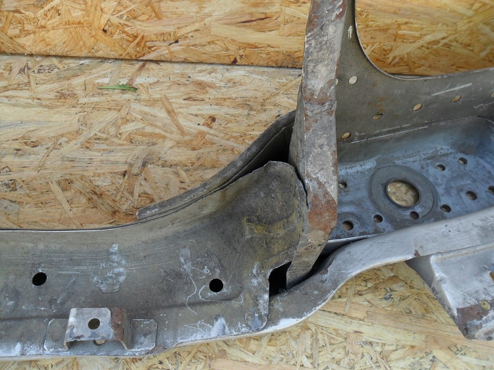 фото №8, Suzuki xl7 2006- усилитель передний