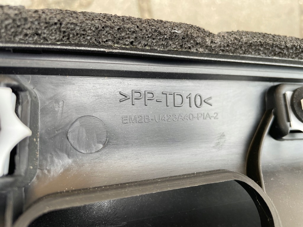 фото №15, Ford galaxy mk4 накладка крышки багажника микровыключатель комплект хром 2015- nowe