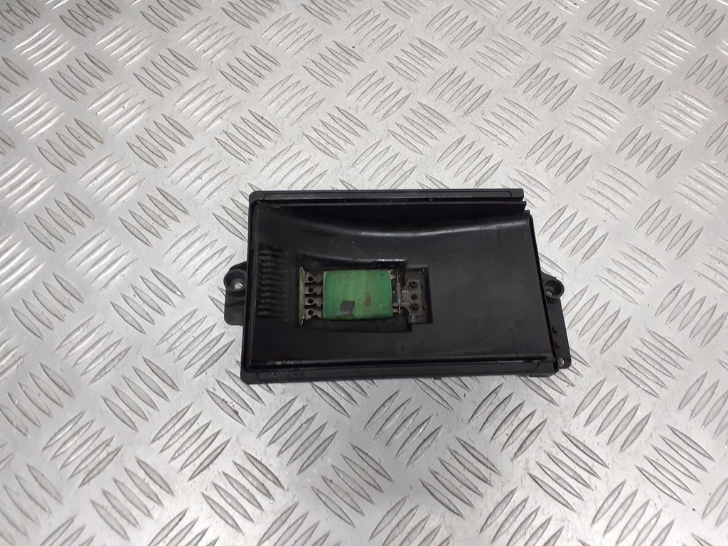 фото №1, Резистор резистор вентилятор skoda octavia i